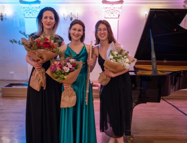 3. svibnja 2021. - flautistica Lucija Stilinović, pijanistica Zrinka Ivančić Cikojević i harfistica Veronika Ćiković
