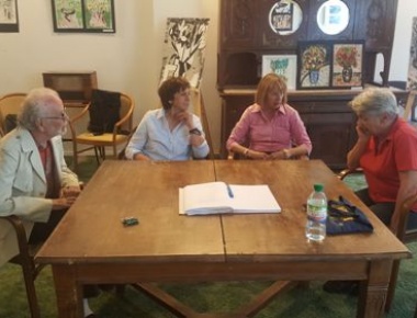 Polaznici rade na autorskoj predstavi diplomirane dramaturginje Maje Sviben a na temu okupljanja povodom godišnjice mature! Polaznici rade na autorskoj predstavi diplomirane dramaturginje Maje Sviben a na temu okupljanja povodom godišnjice mature!